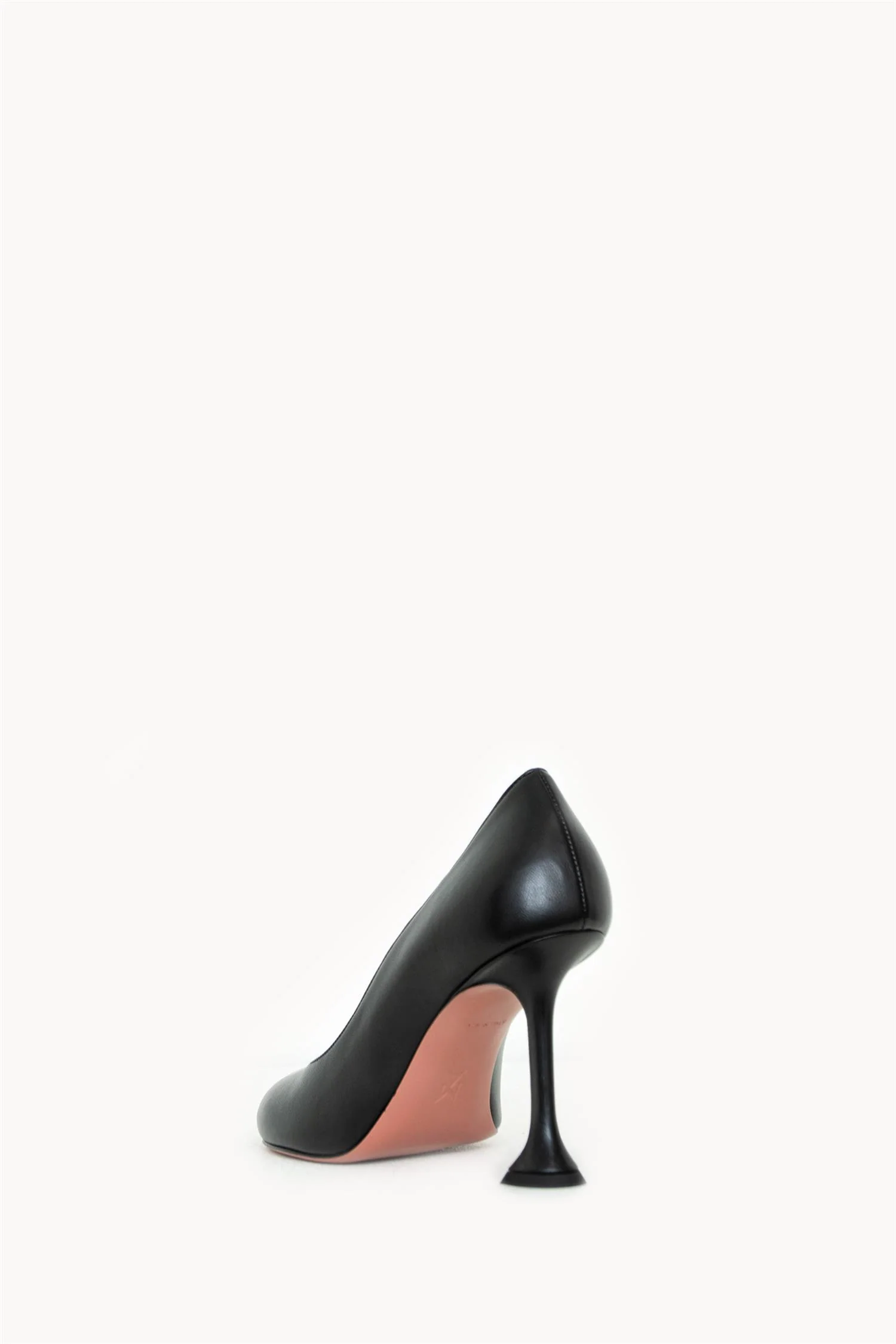 Iris Pump 95 Nappa - Image 3