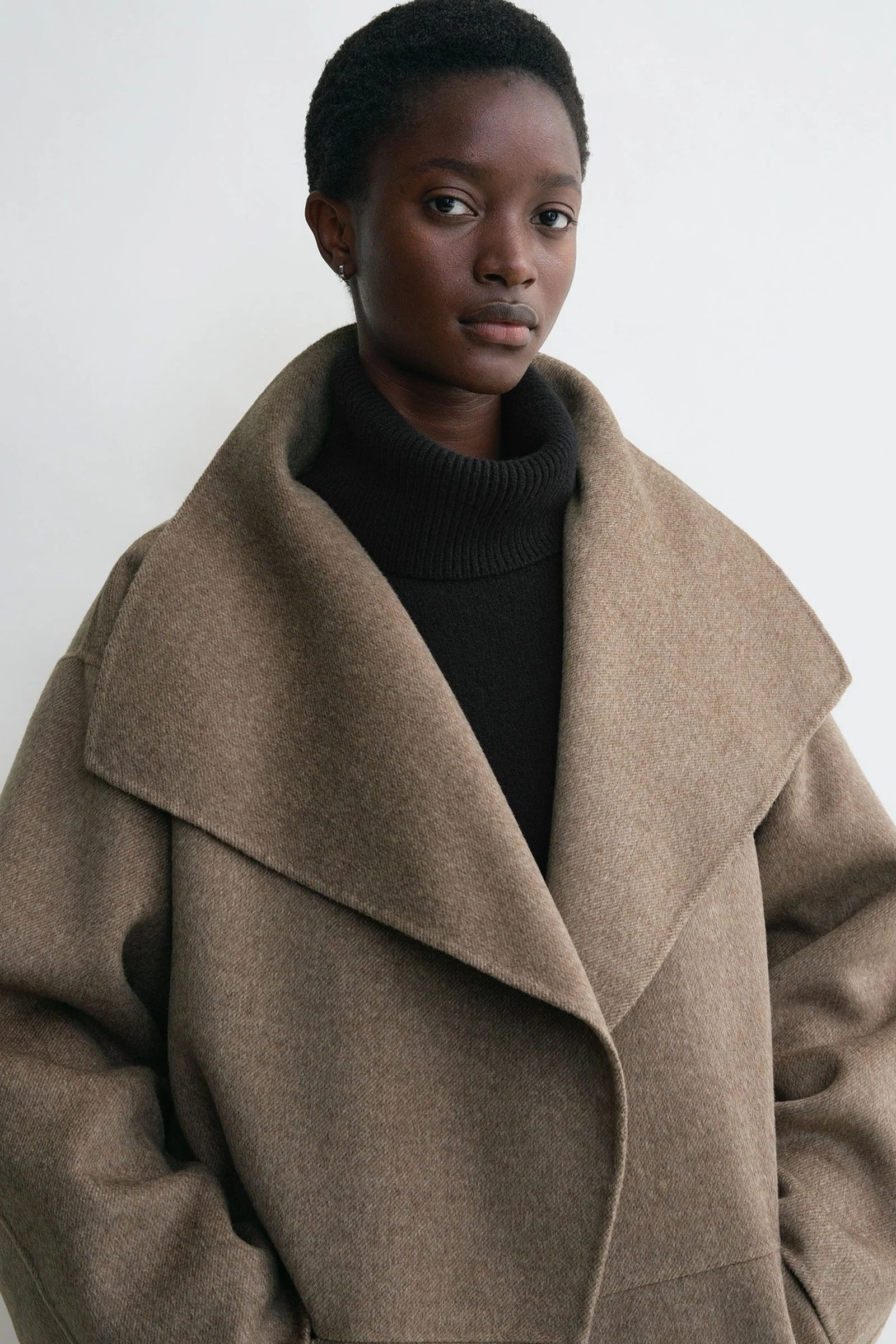 Signature wool cashmere coat - Image 5