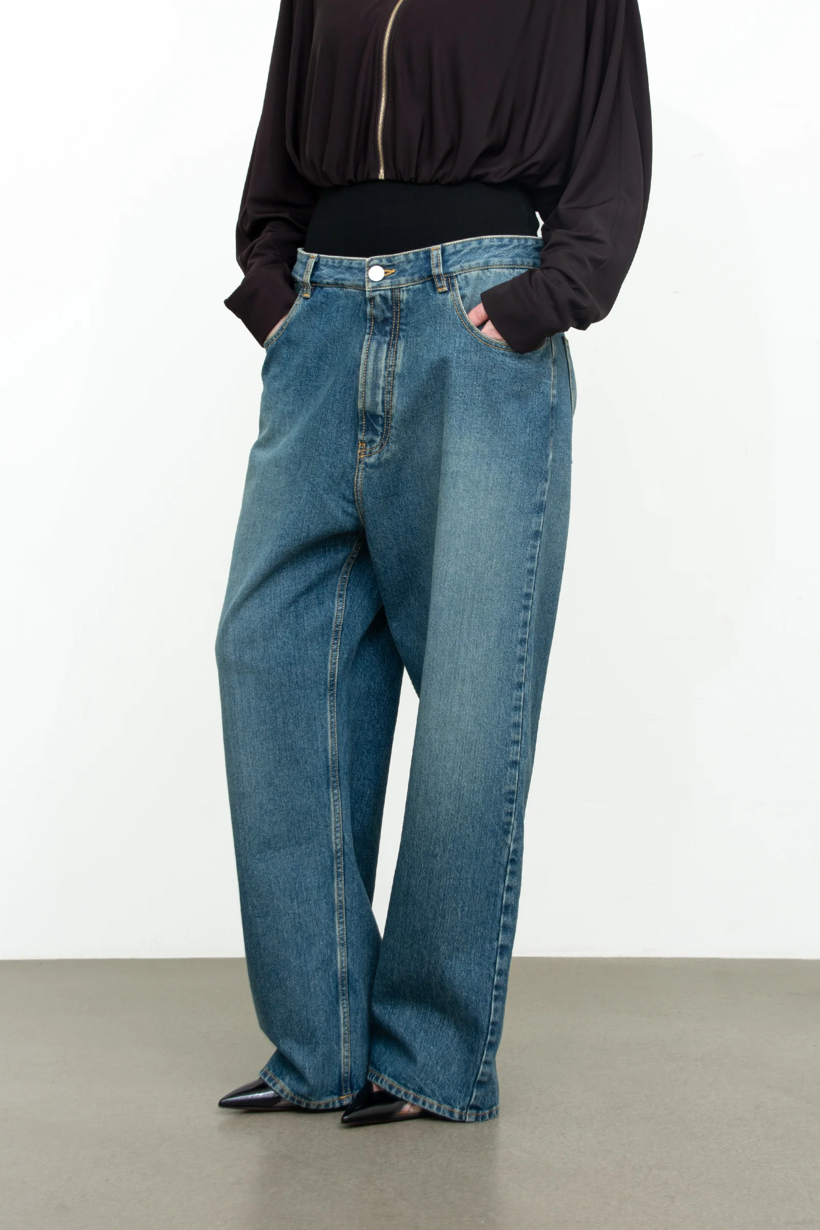 Knit band pants stone washed - Image 3
