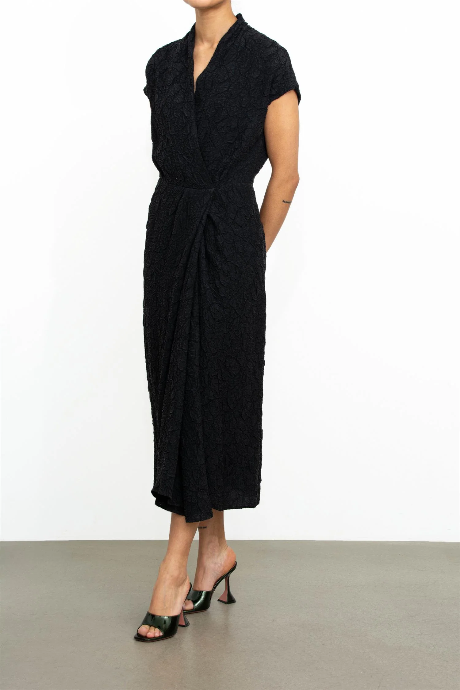 Crinkled dress - Image 2