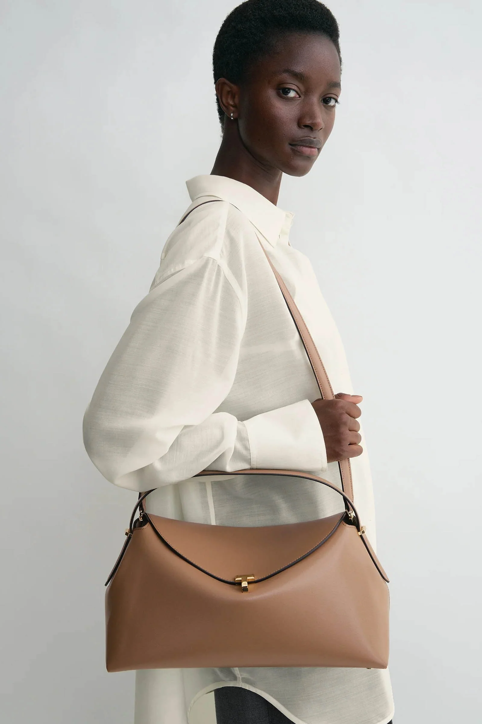 T-lock leather top handle - Image 3