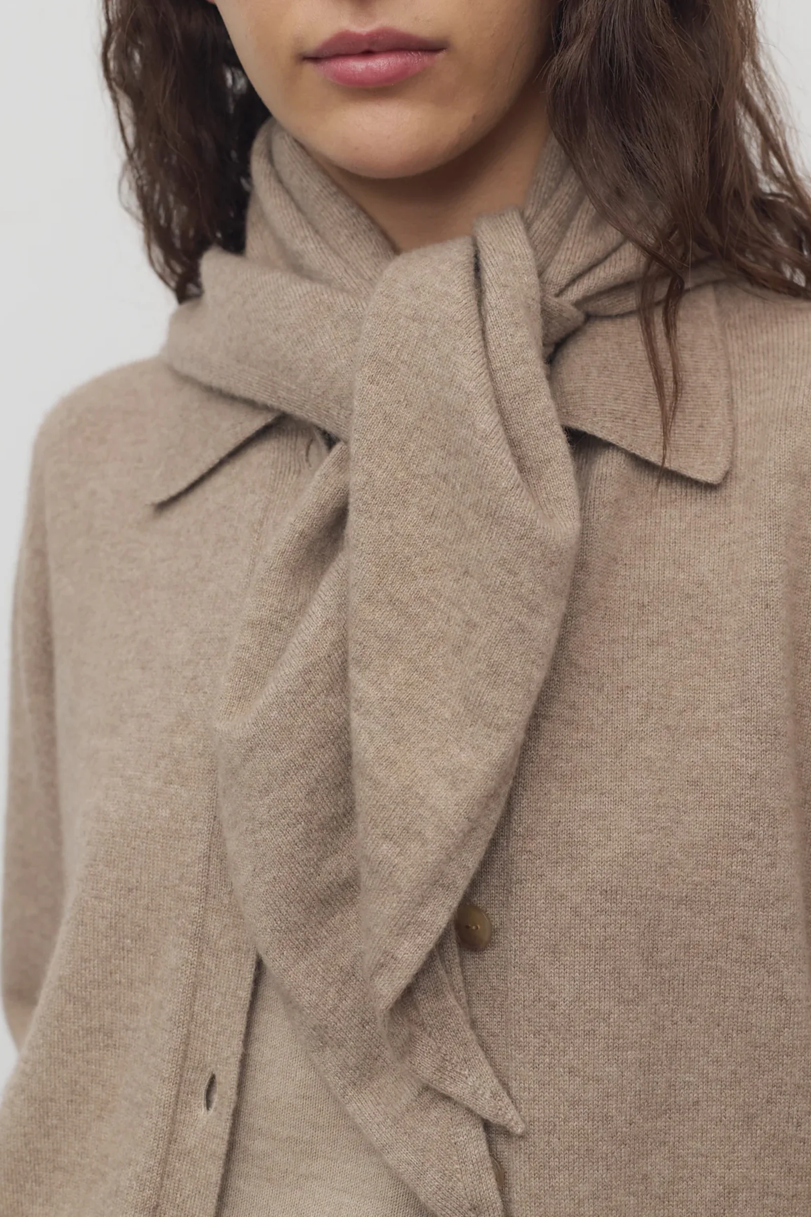 Leomine Scarf - Image 3