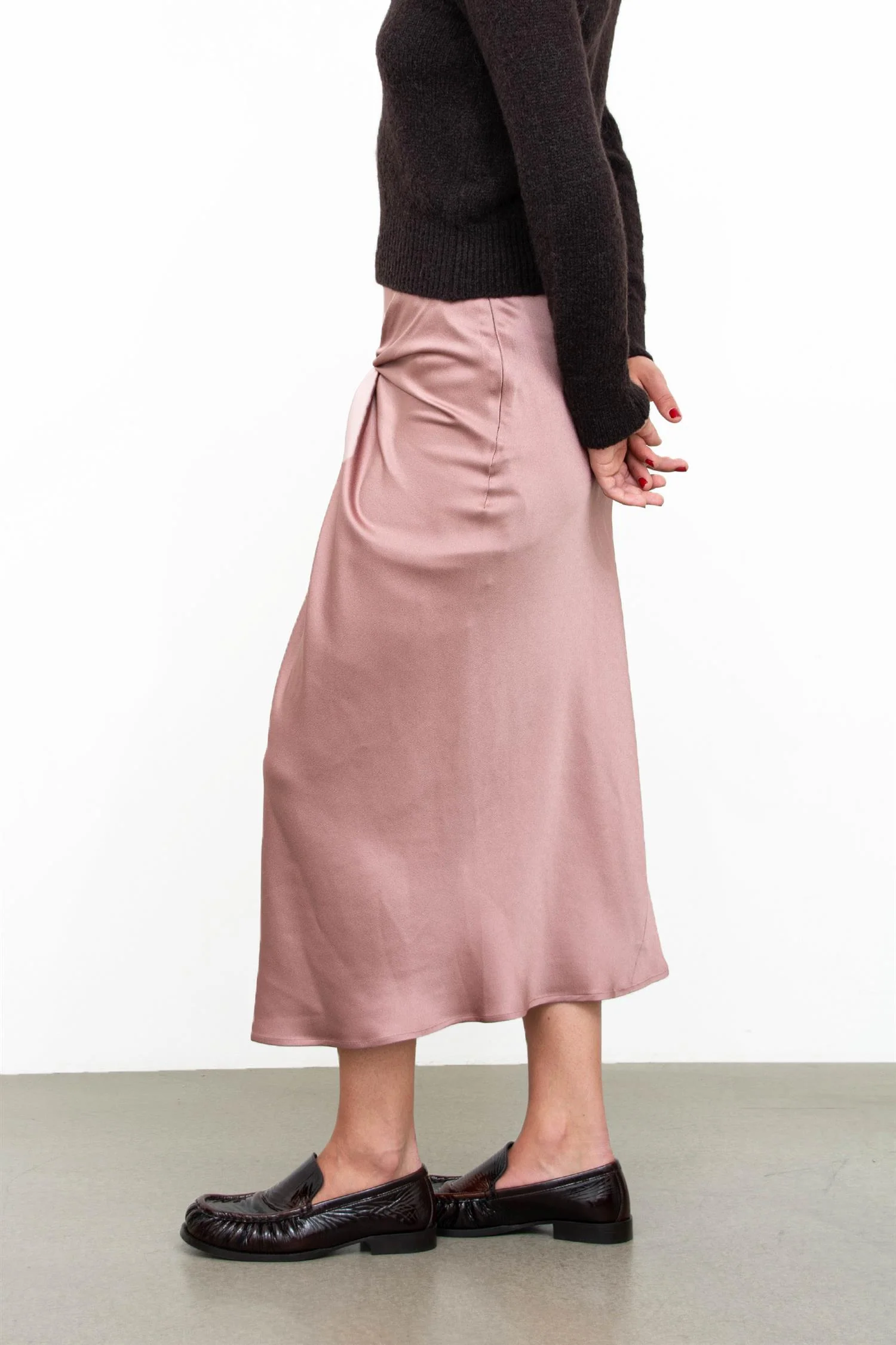 Satin skirt - Image 3
