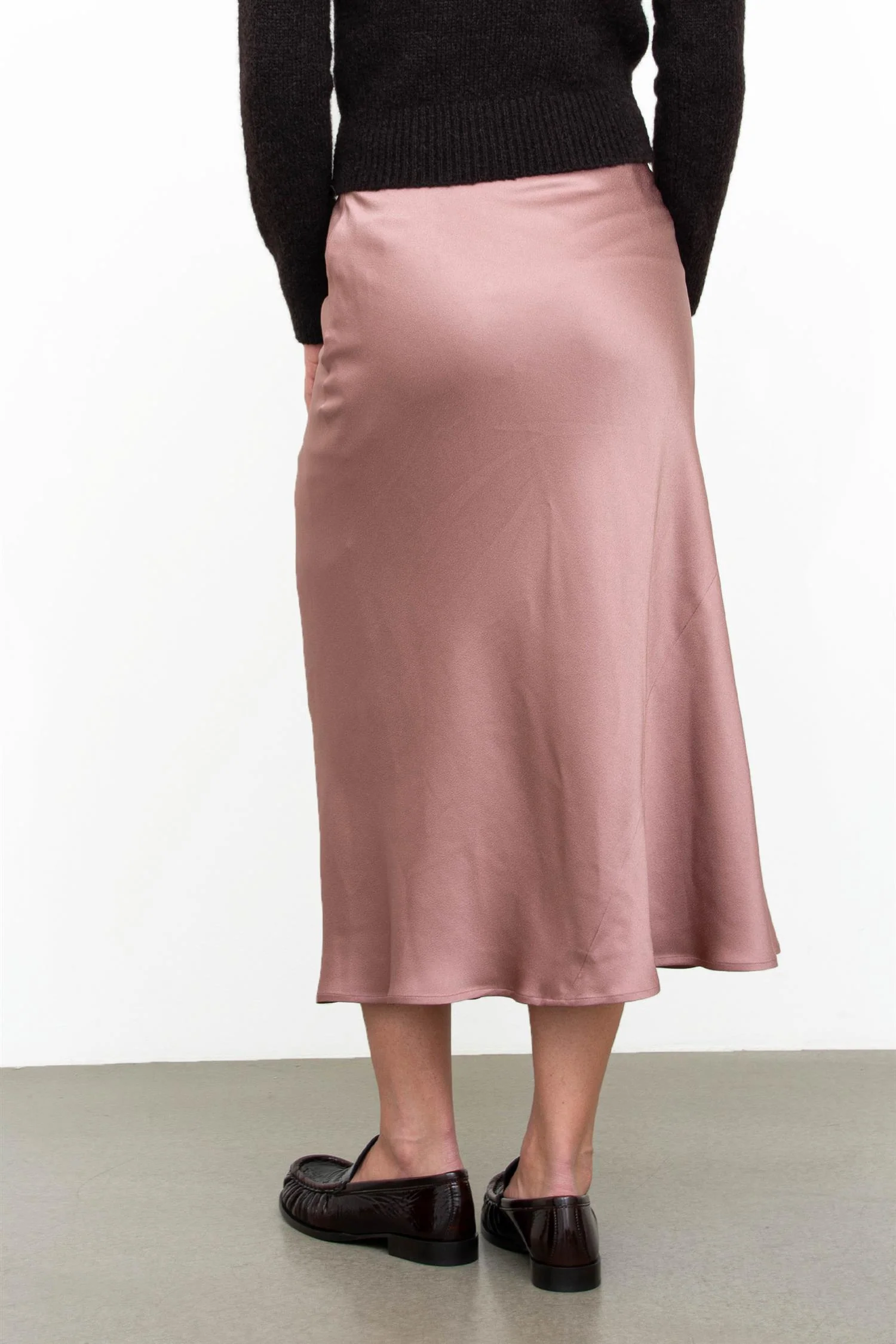 Satin skirt - Image 4