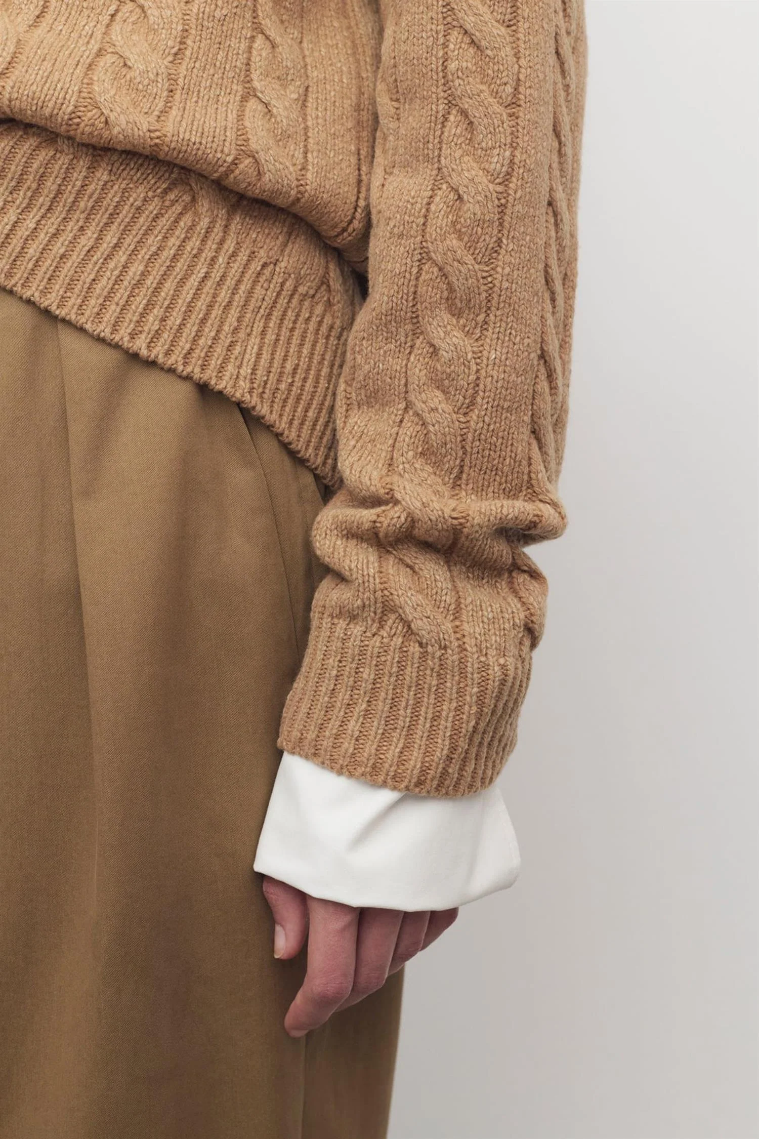 Loneke Cardigan - Image 4