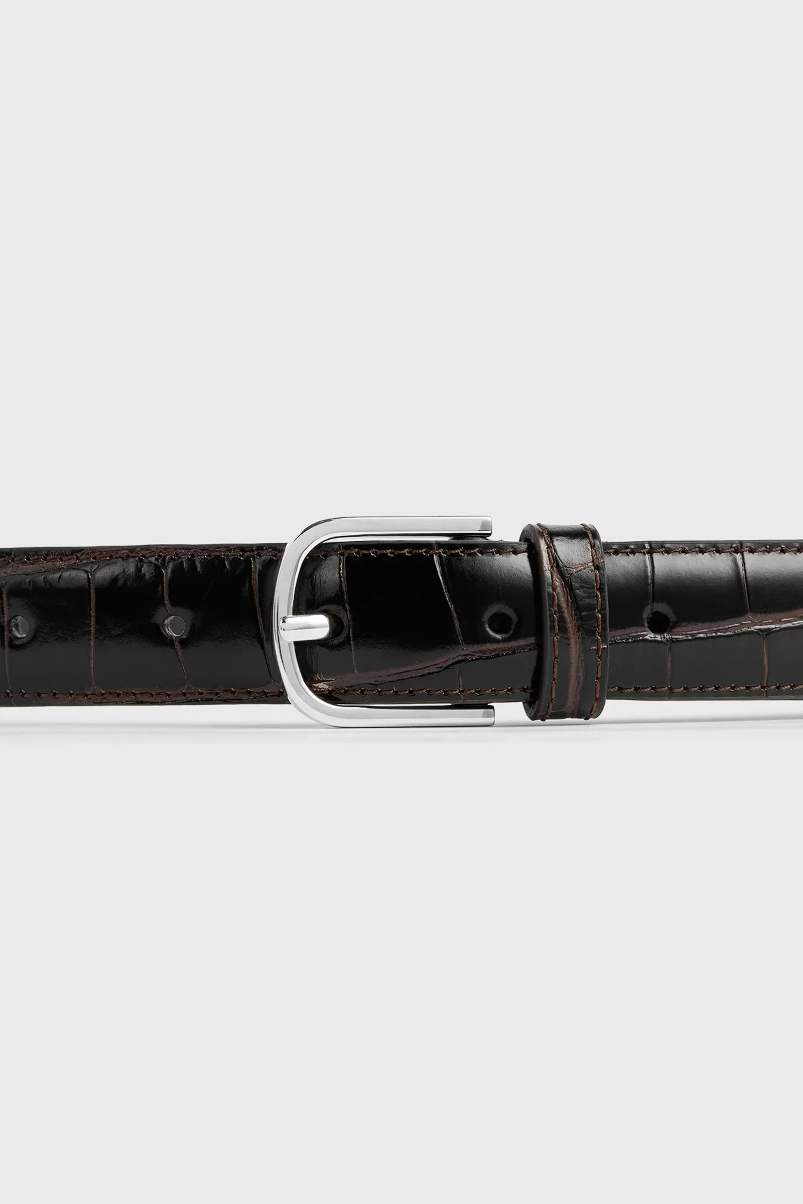 Slim croco-embossed belt - Image 4