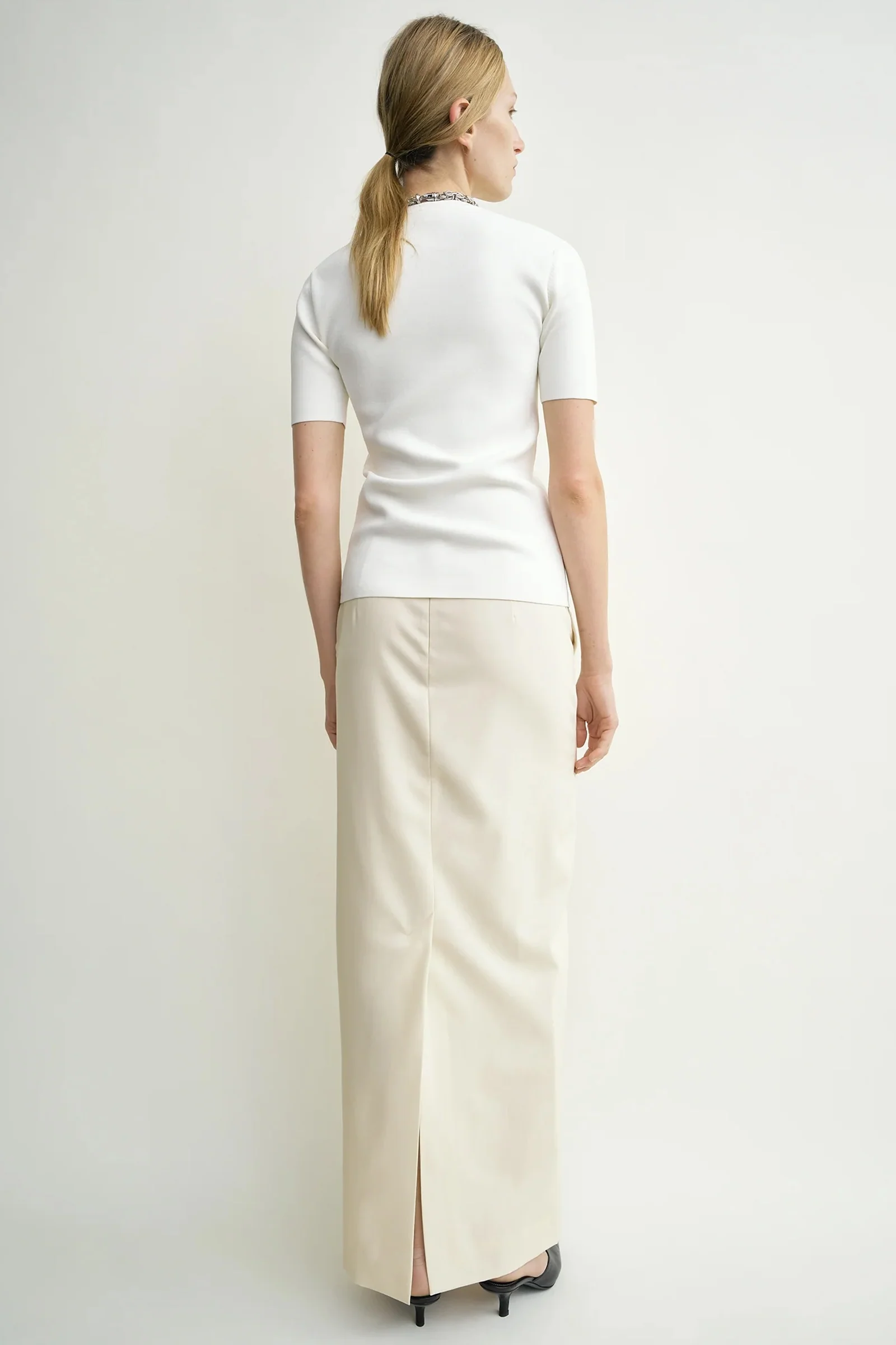 Light wool skirt - Image 3