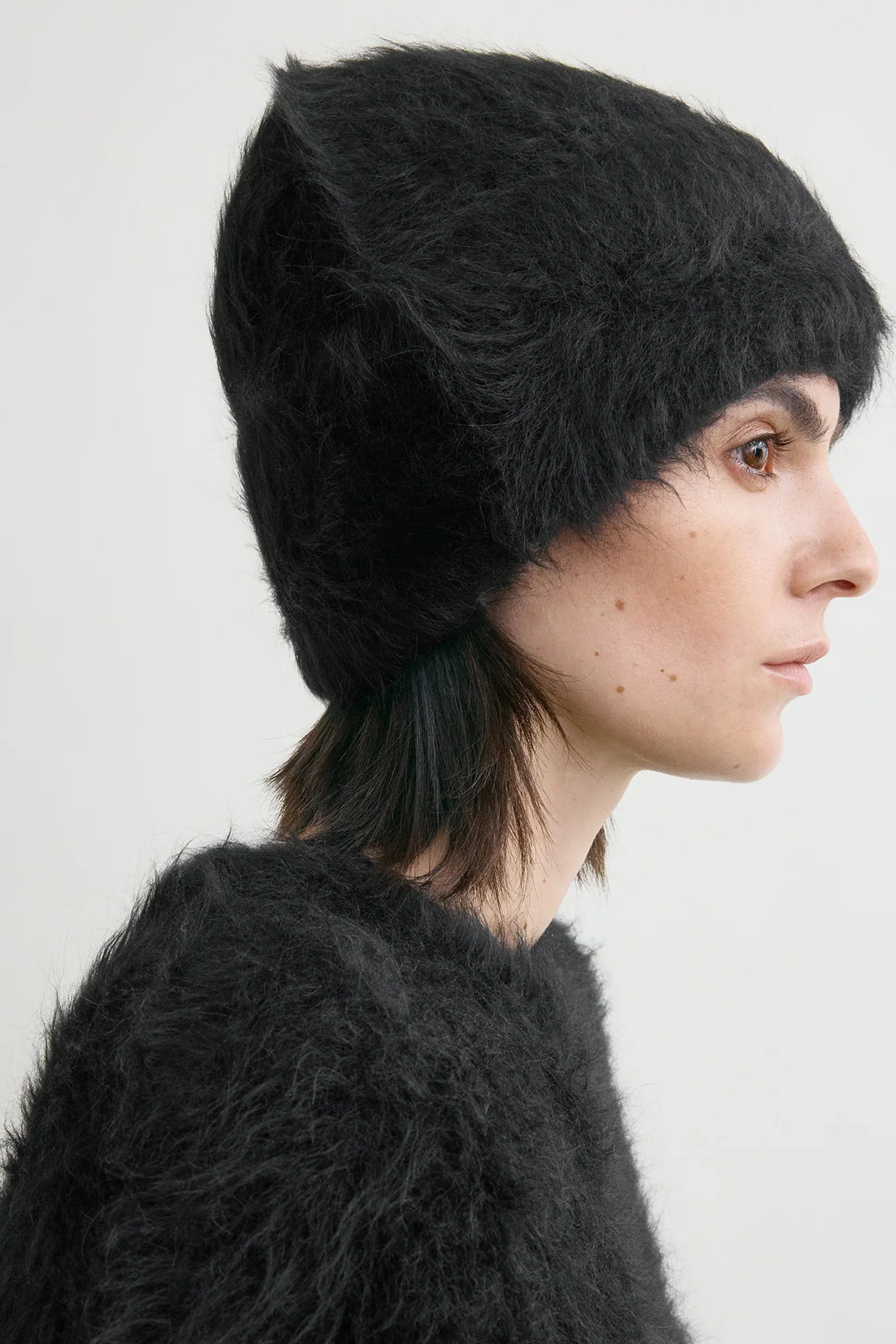Alpaca knit beanie - Image 3