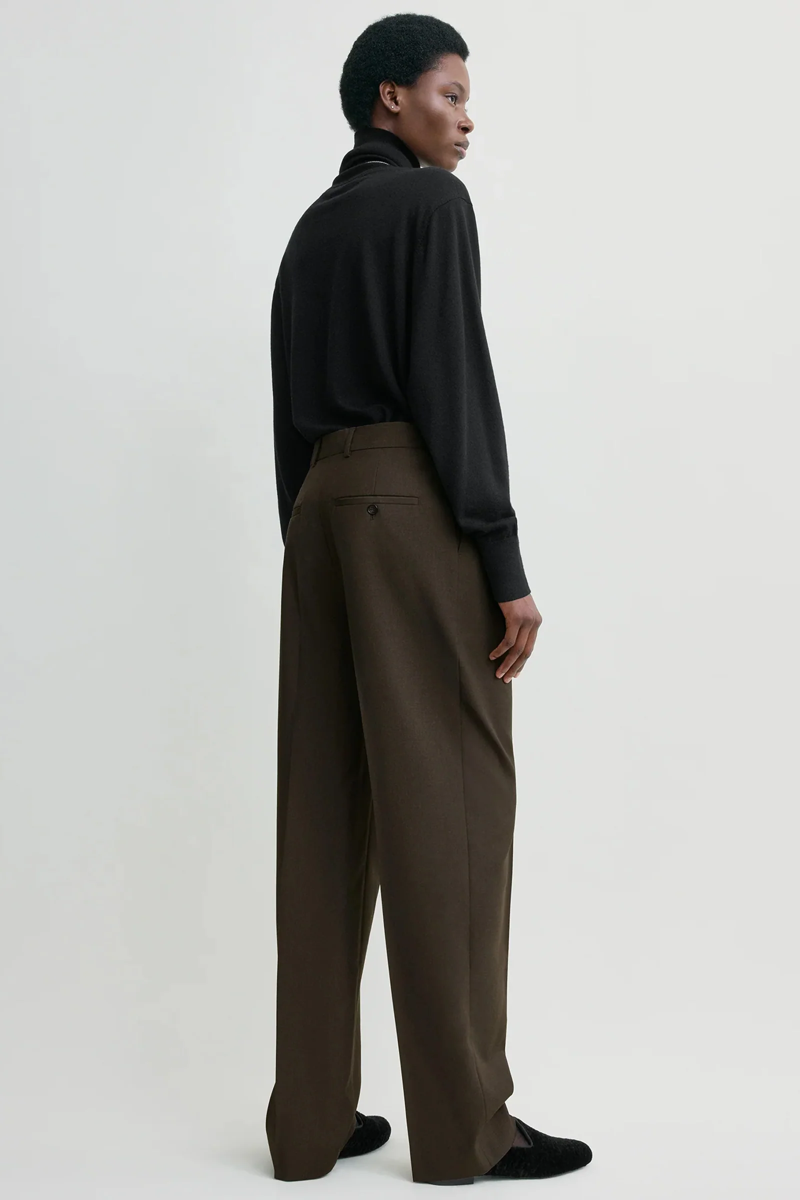 Pleat trousers - Image 4