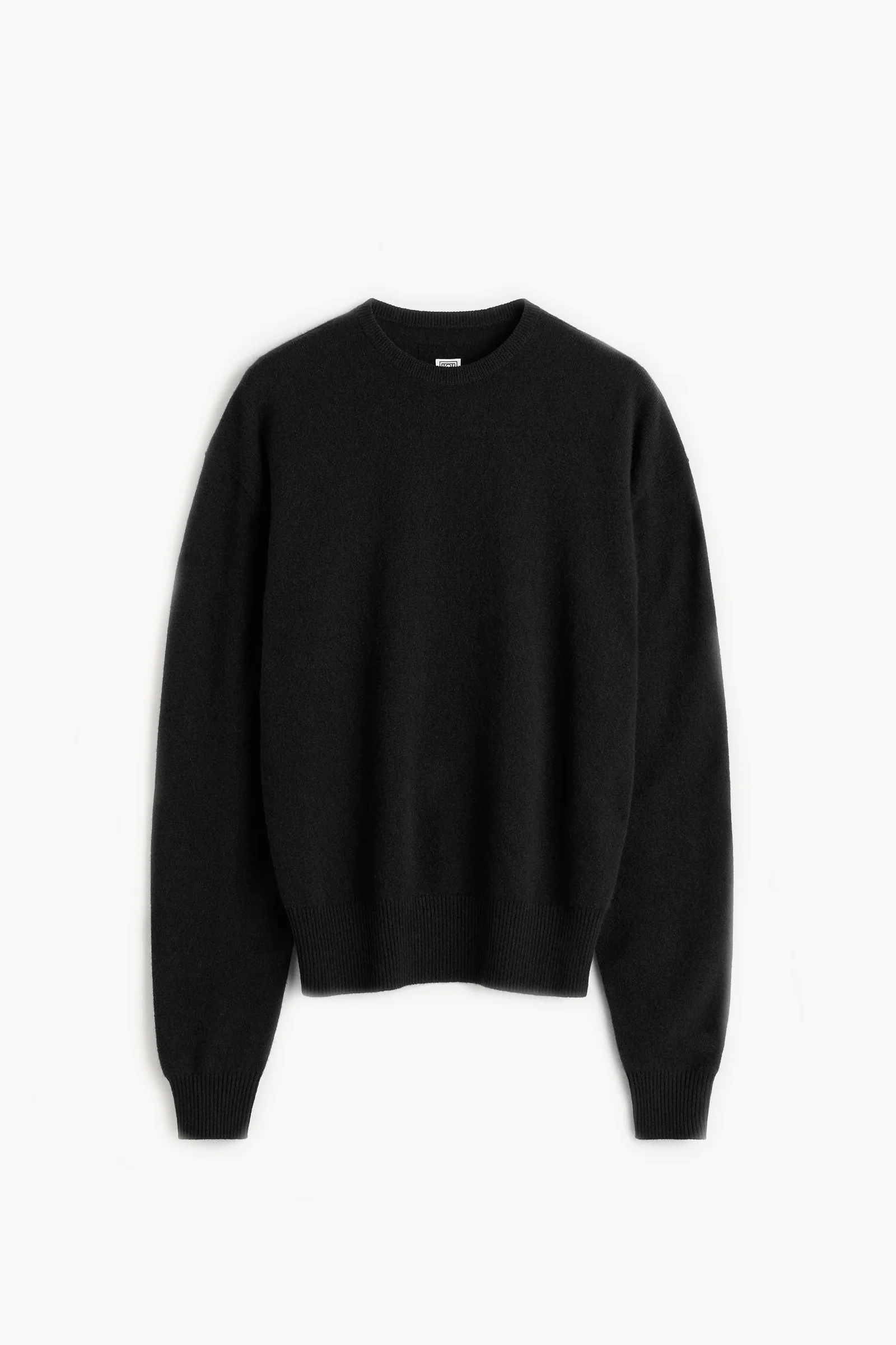 Classic cashmere crew knit