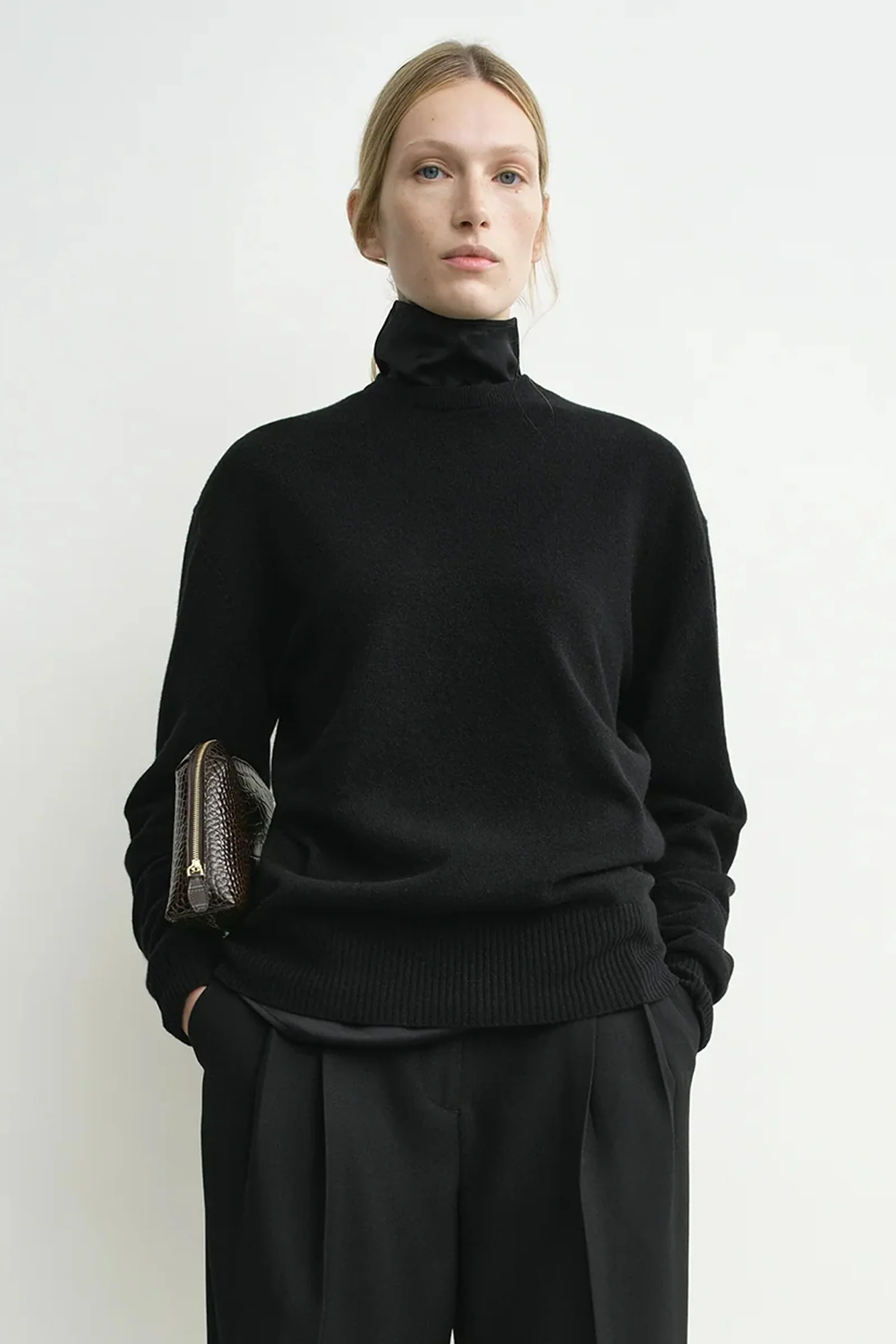 Classic cashmere crew knit - Image 2