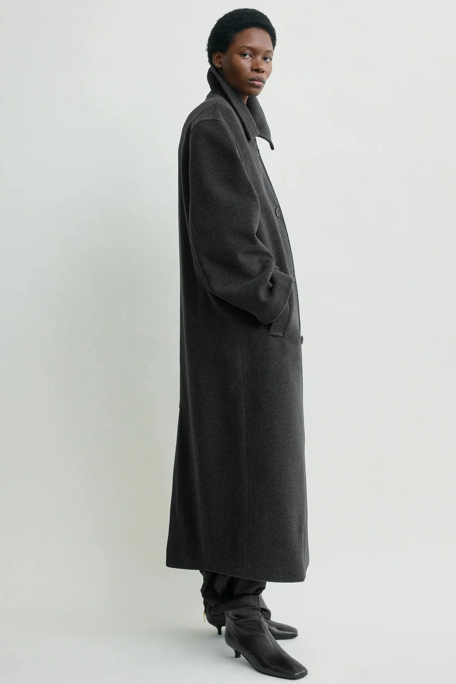 Shield coat - Image 3