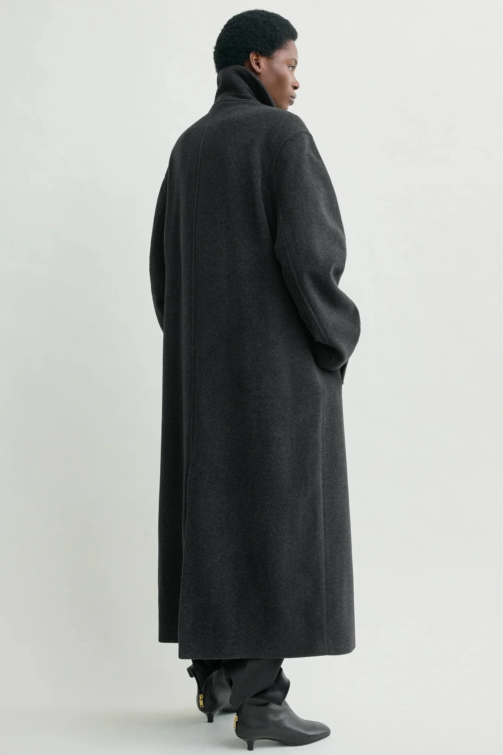 Shield coat - Image 4