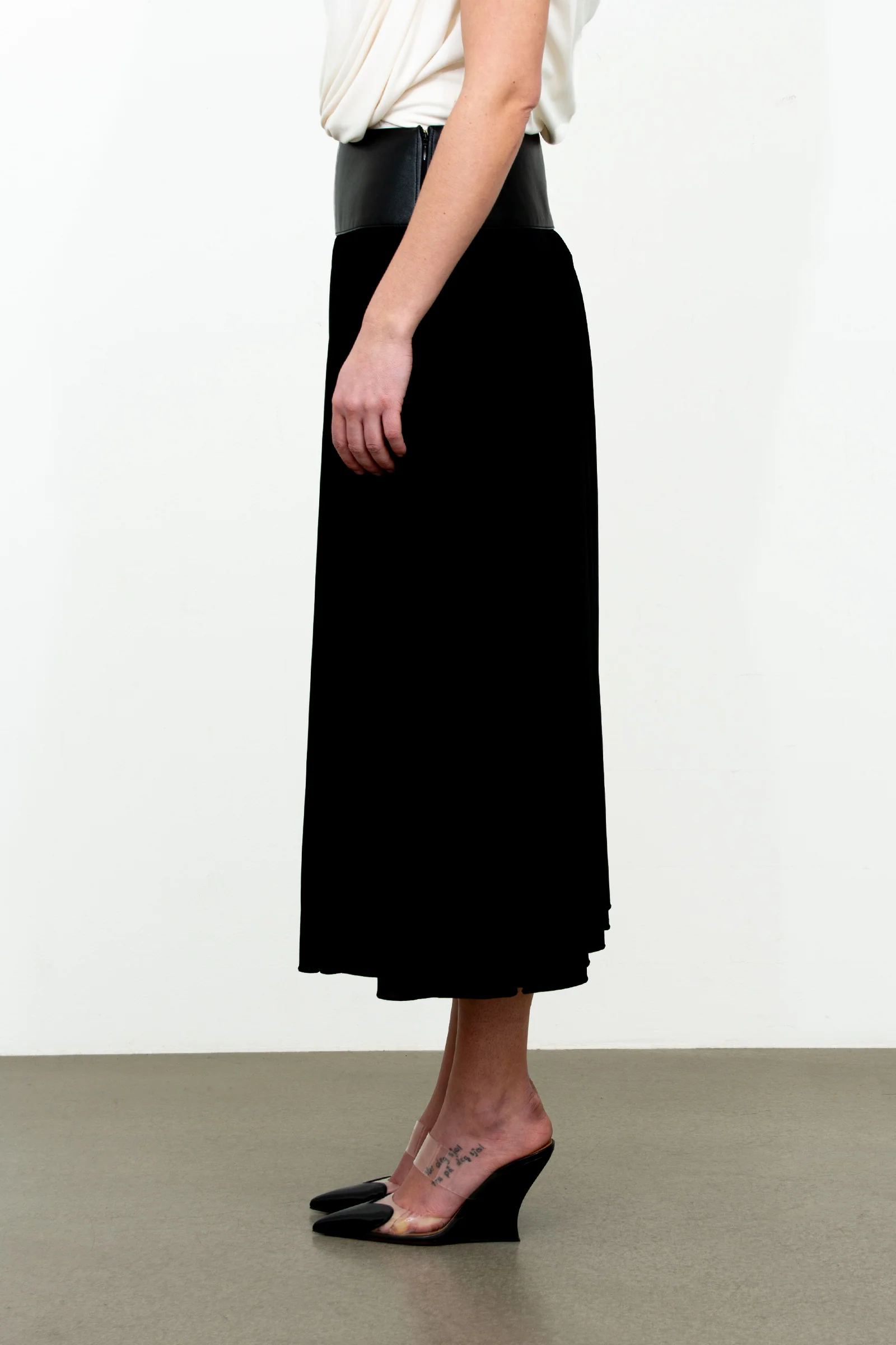 Belt Skirt - Image 4