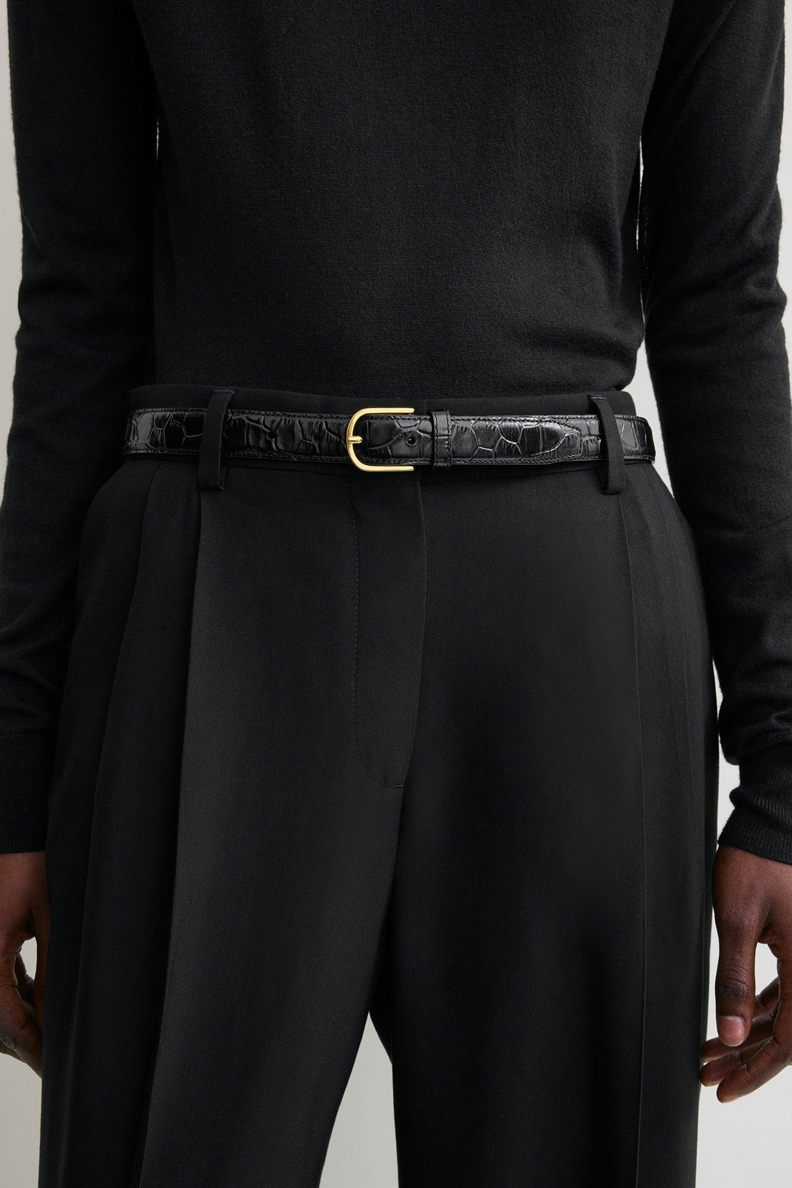 Slim croco-embossed belt - Image 2