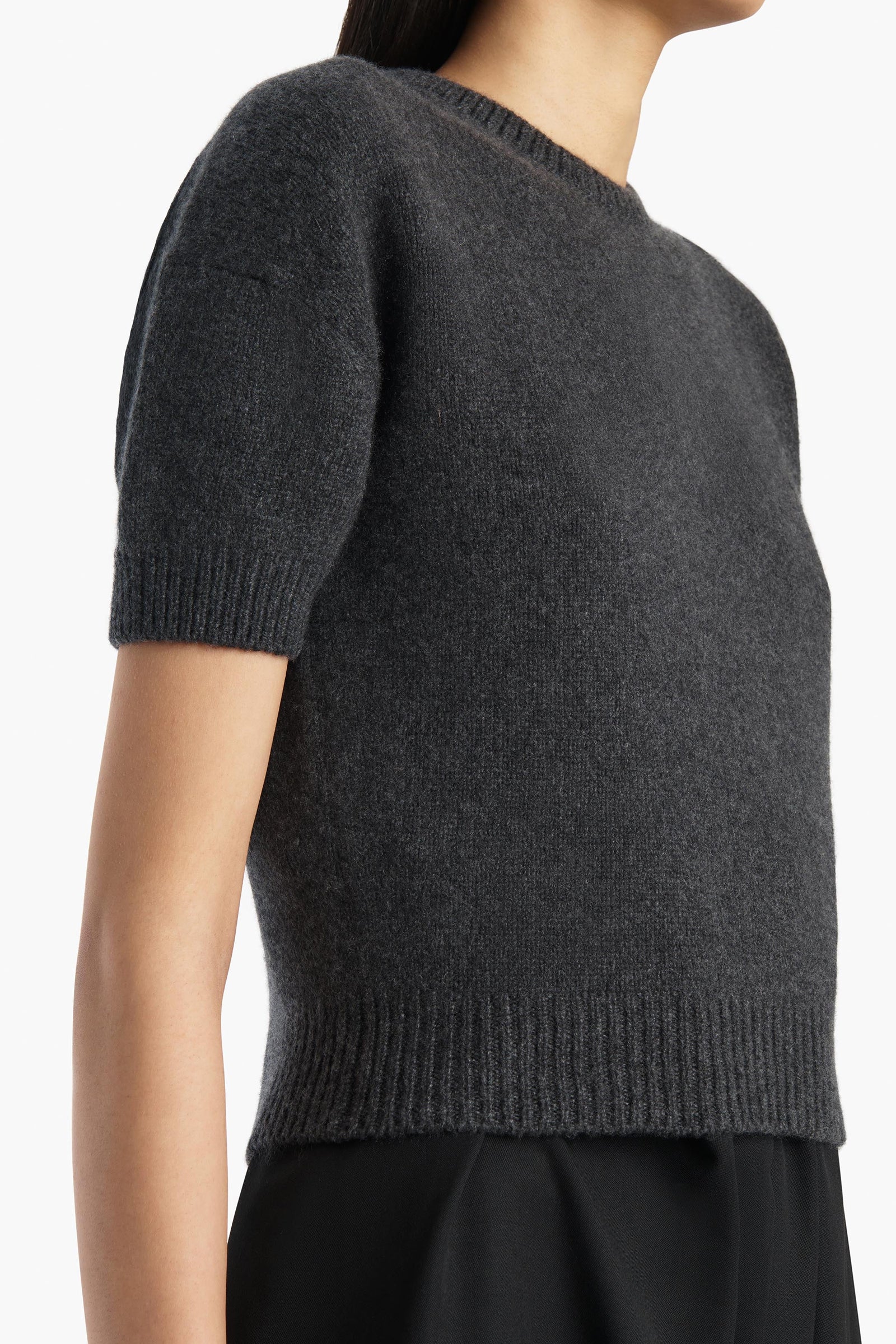 Golden Sweater - Image 5