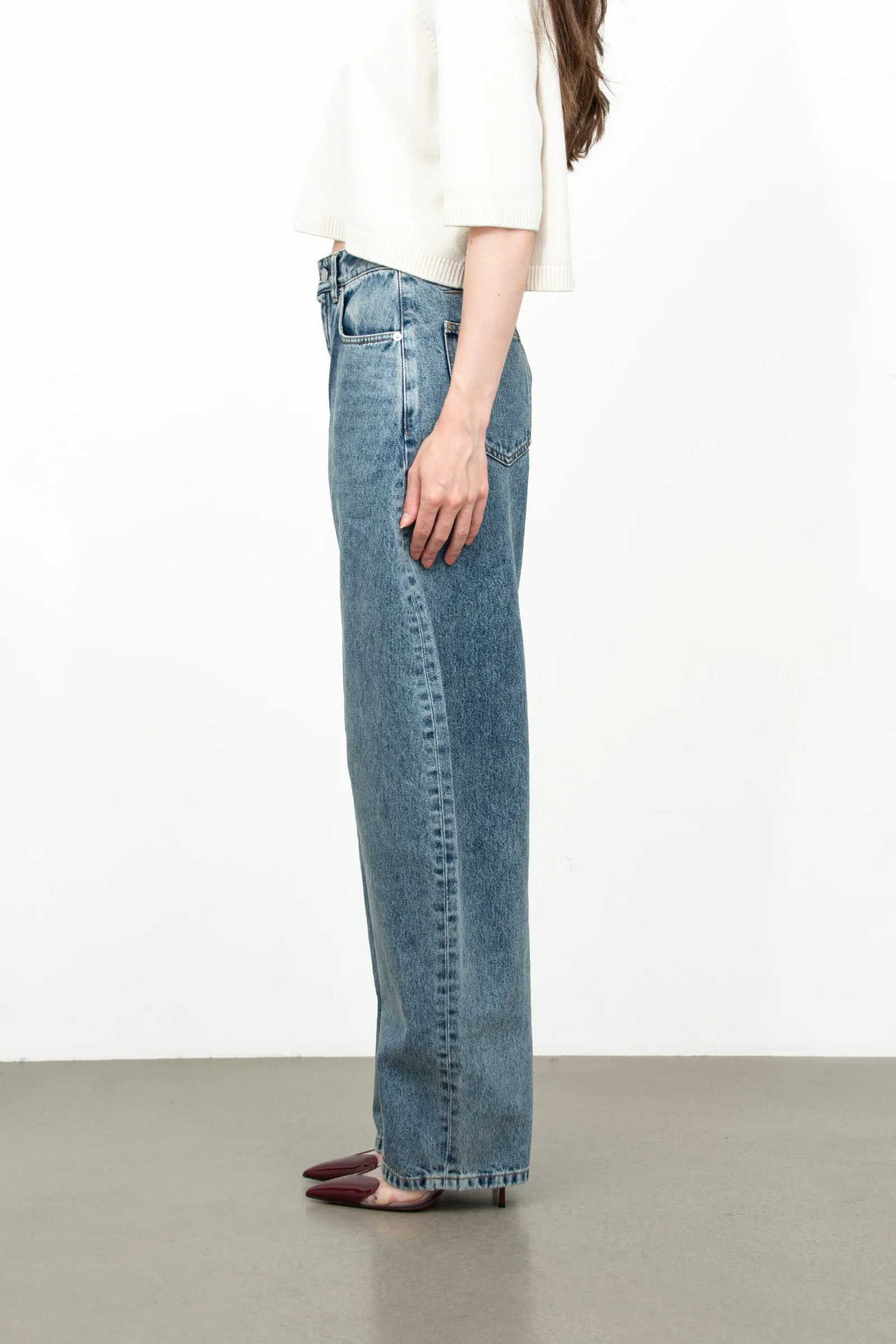 Round Denim Jeans - Image 4