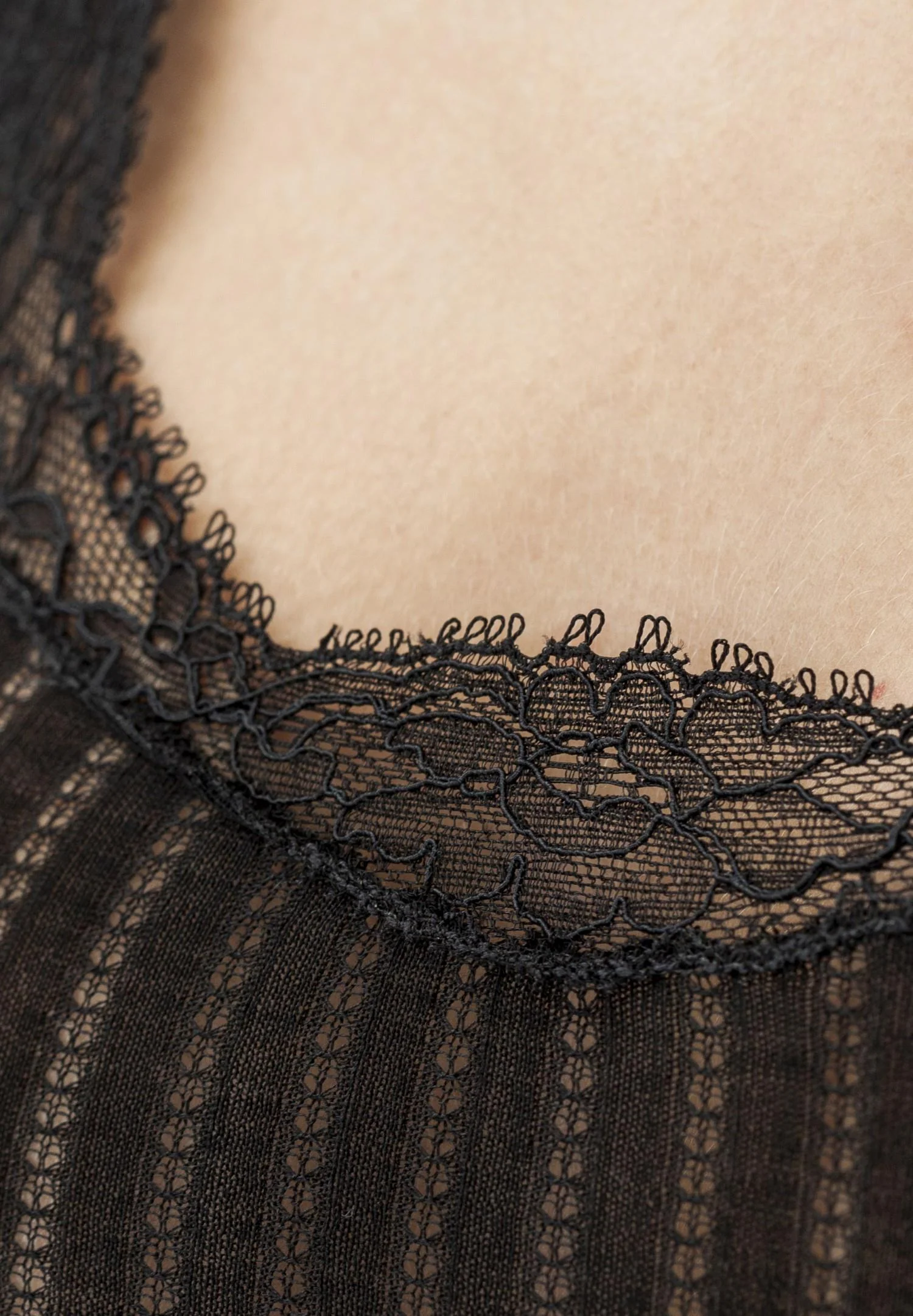 Maude Privé, Top, Black - Image 3