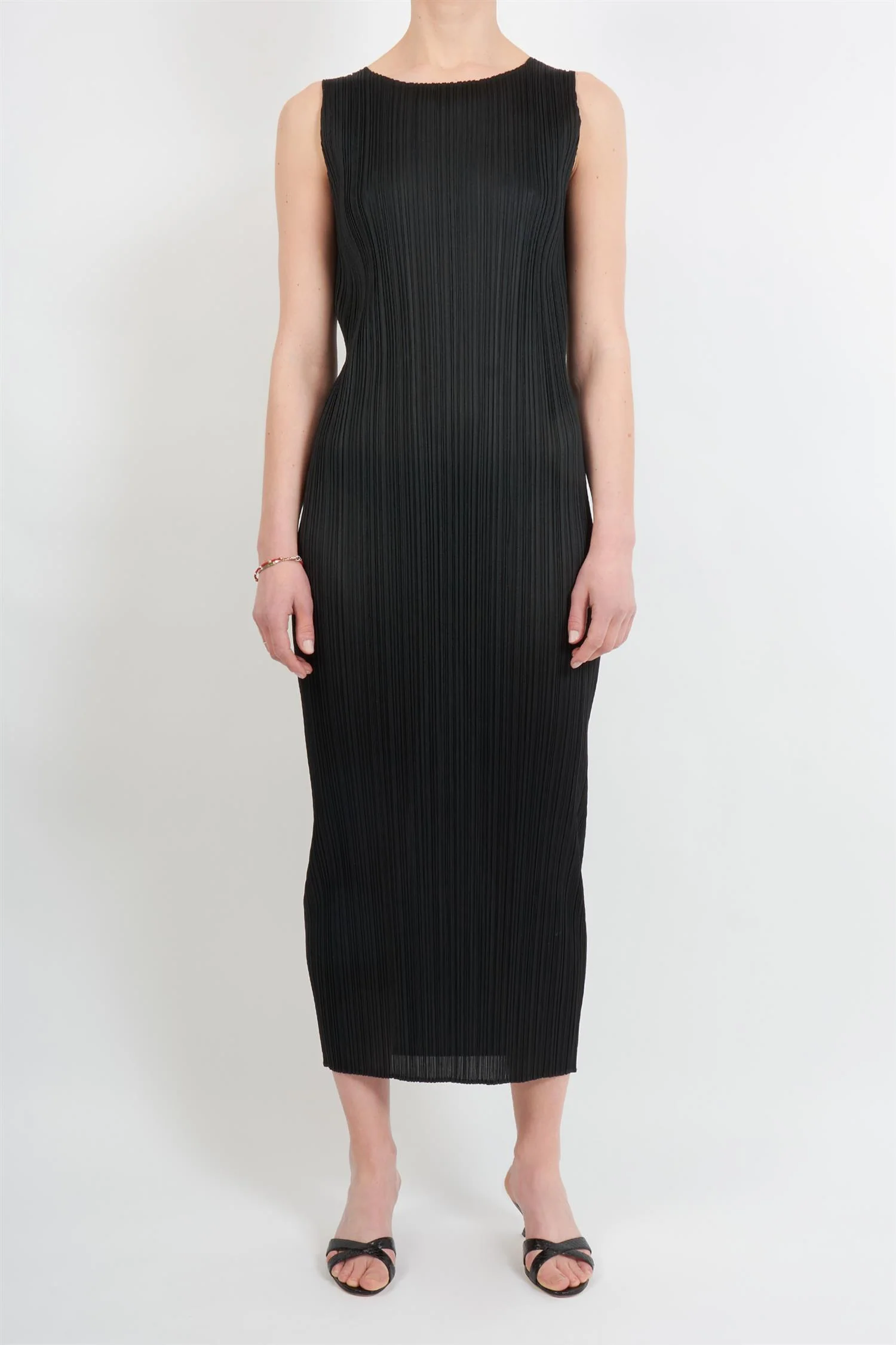 Long Sleeveless Dress - Image 3