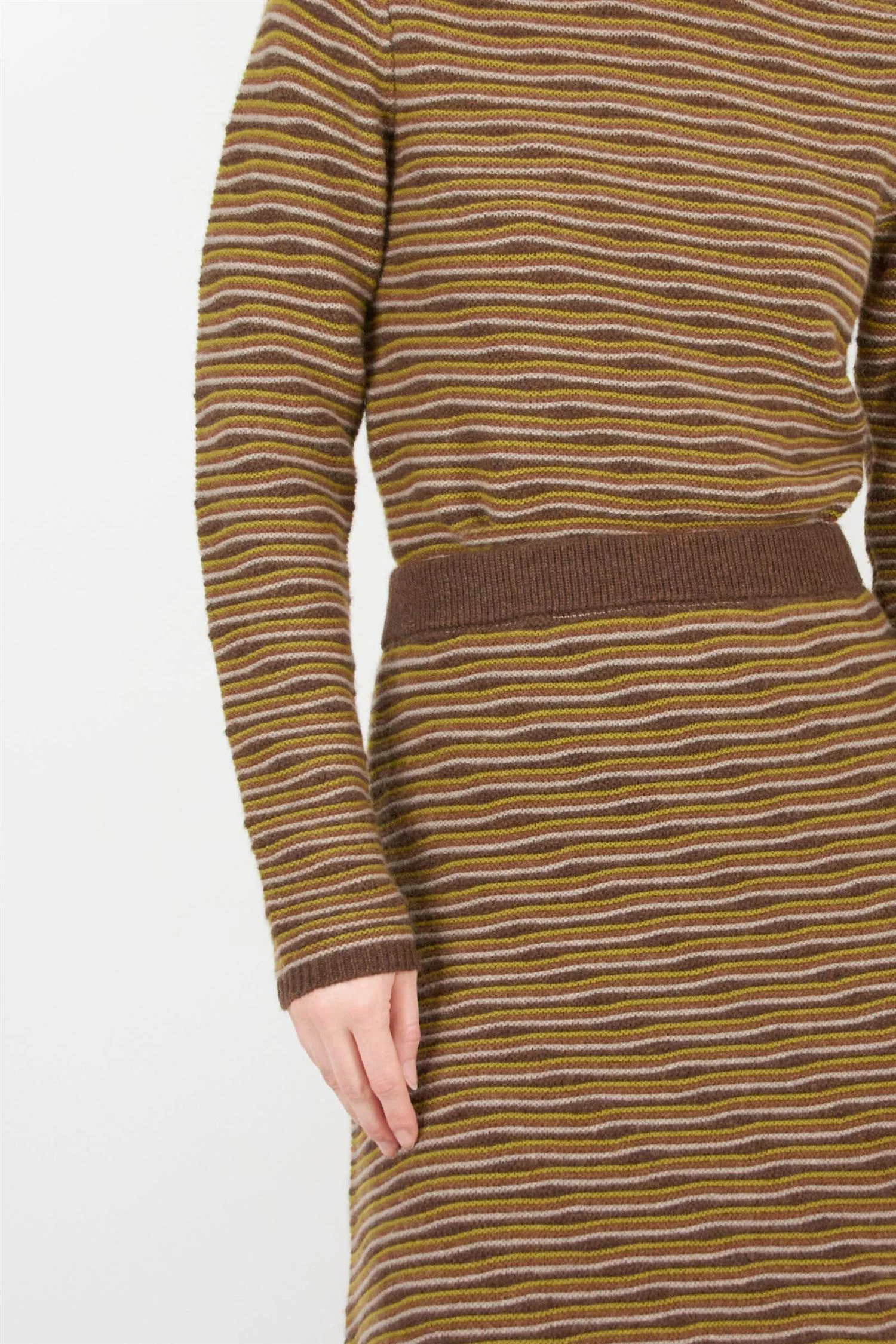 Knit Skirt in Cashmere - Image 5