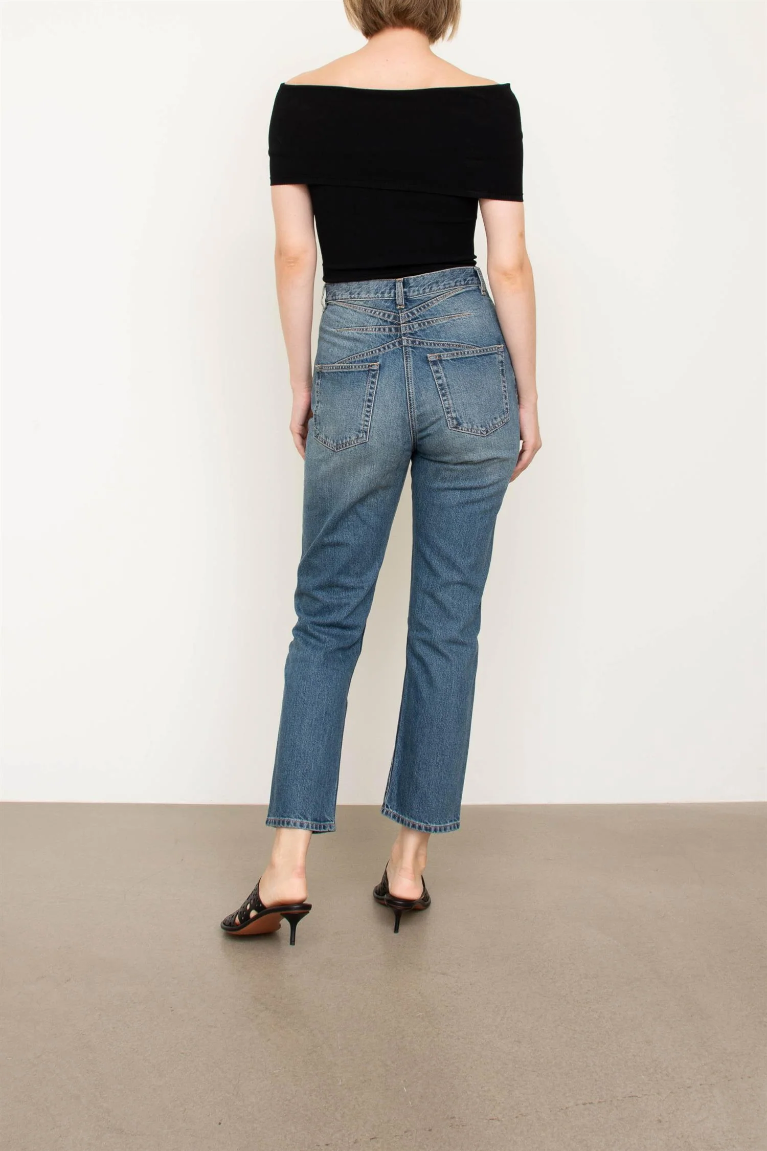 High waisted jeans - Image 4