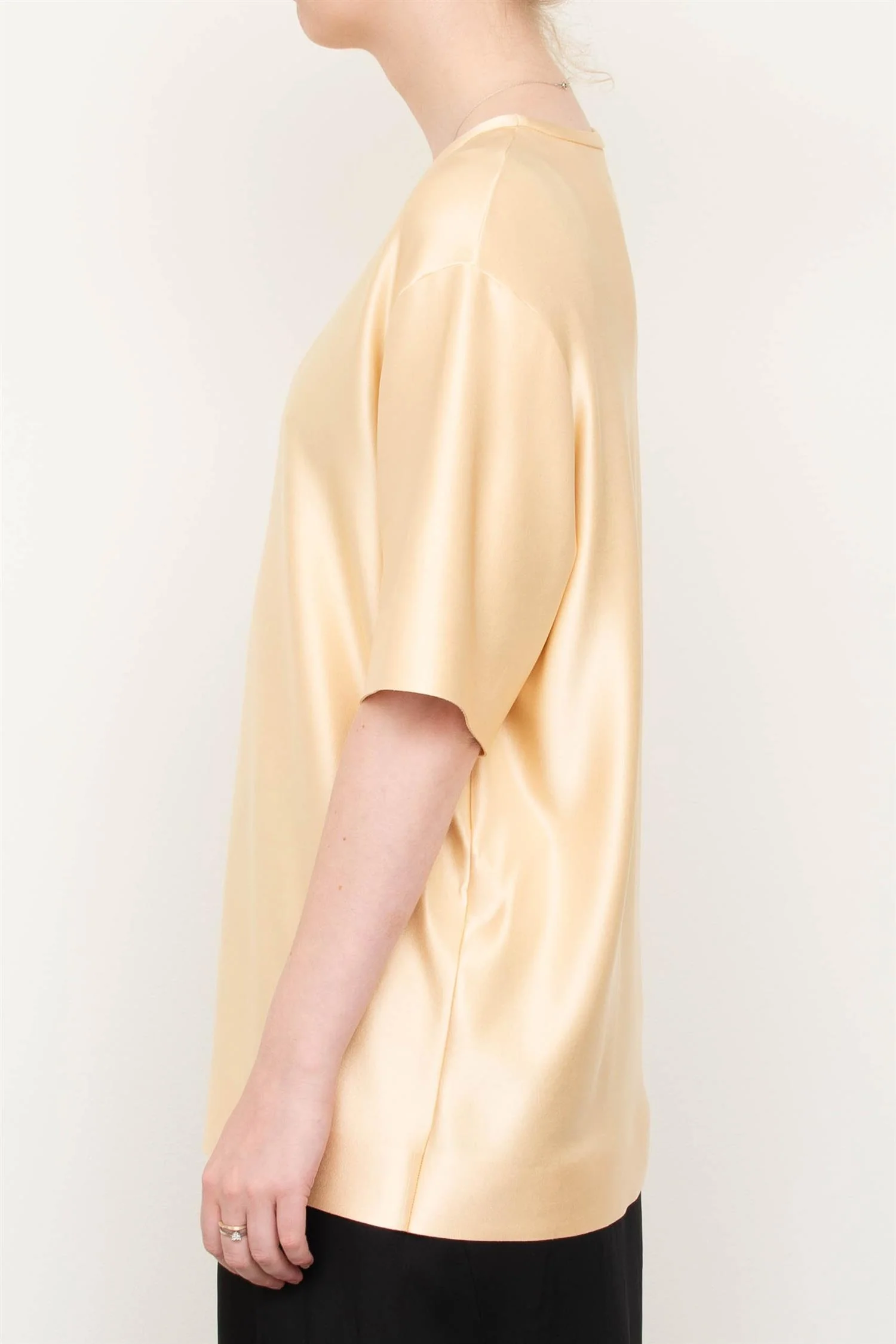 T-Shirt in Matt Viscose Jersey - Image 4