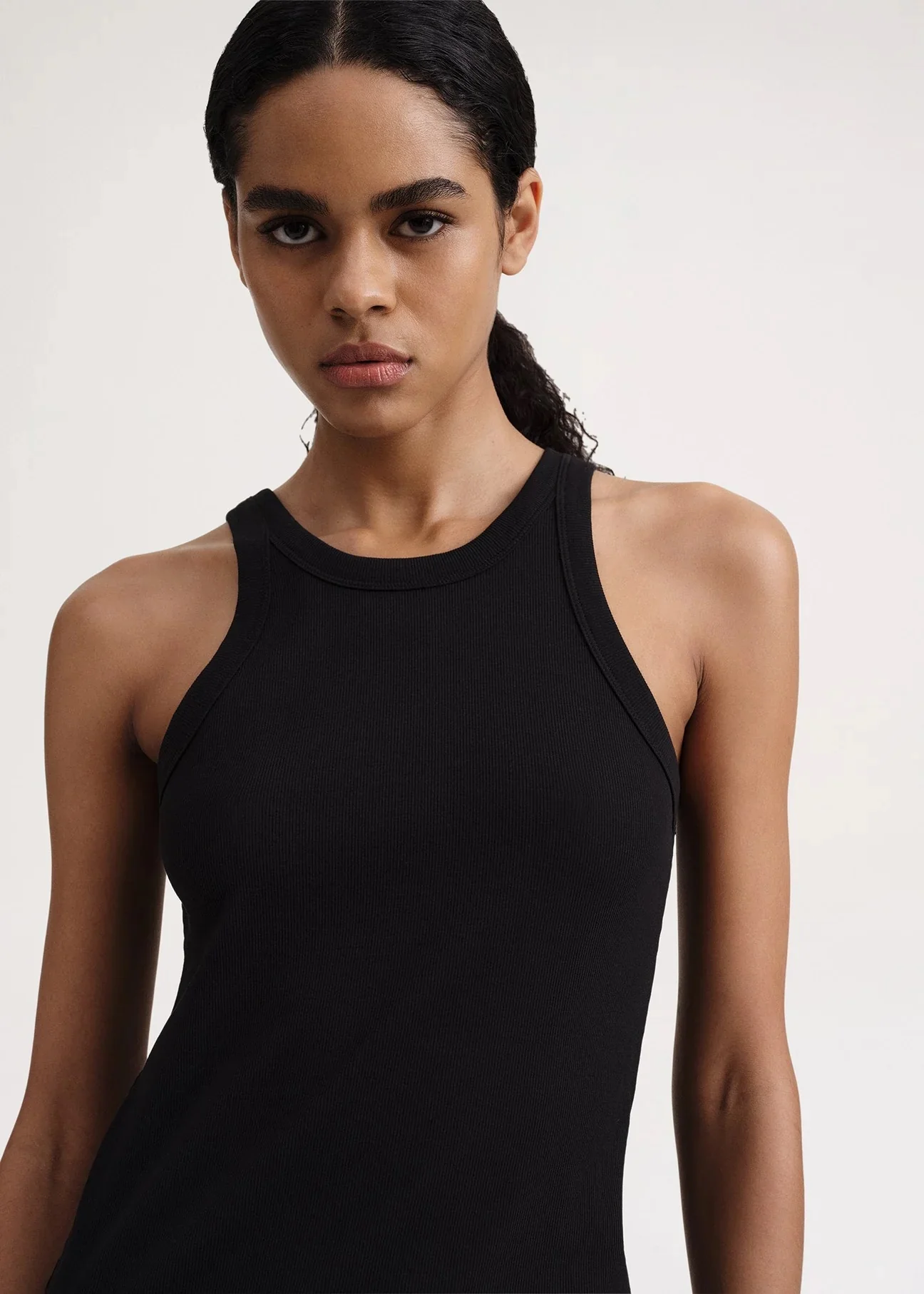 Curved rib tank black - Image 5