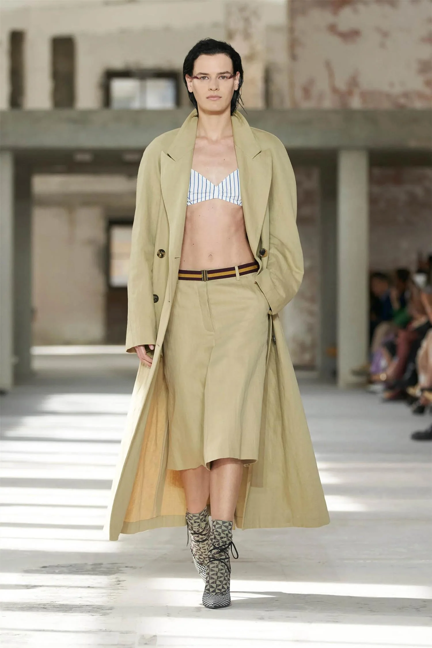Loose Fit Trench Coat - Image 2
